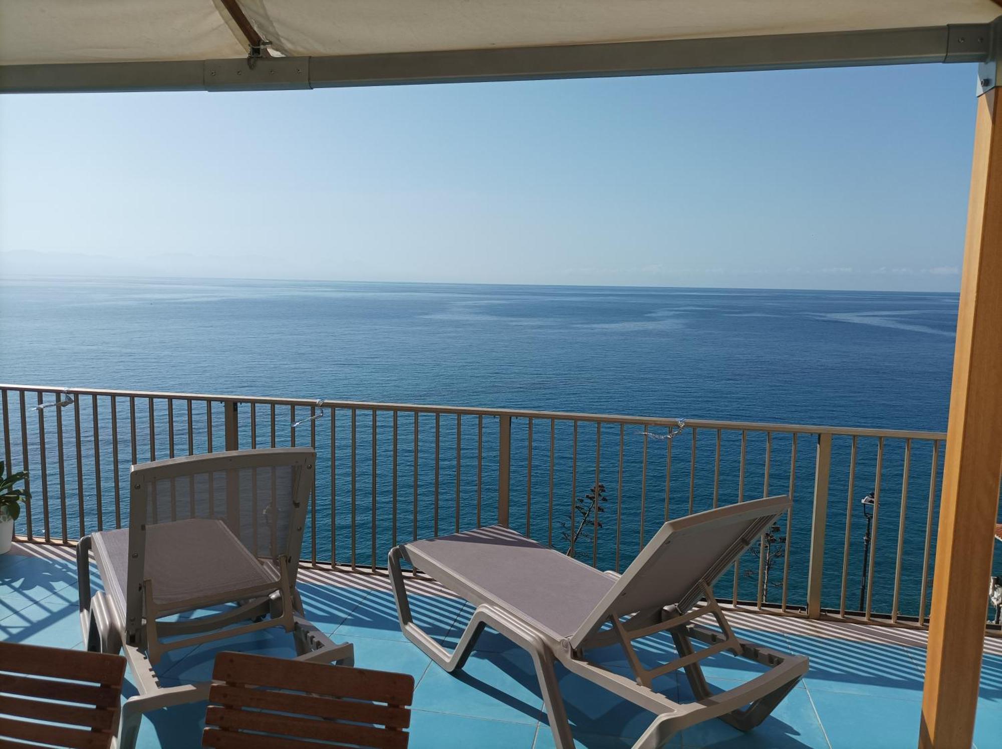 Casa Vacanze E B&B Oltremare Marina di Camerota Exterior foto